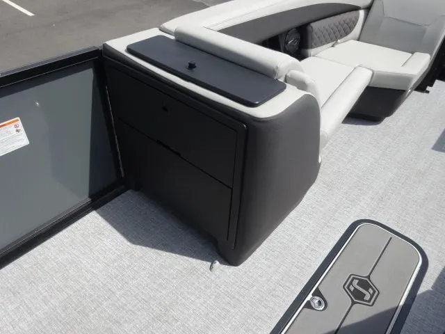 Slide: The Image of Harris Sunliner 250 2026 - 8