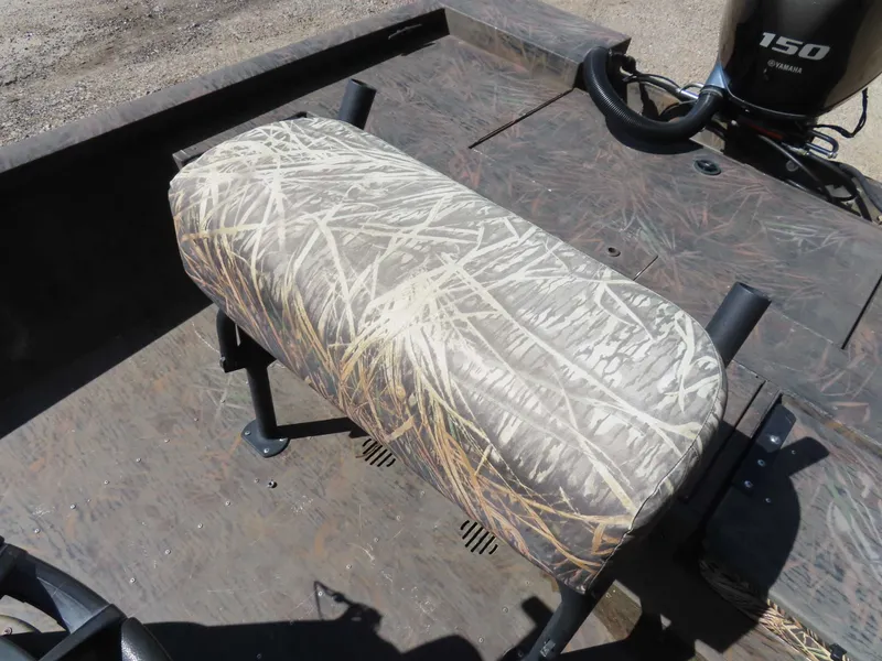 Slide: The Image of G3 20 Bay DLX Yamaha 150 SHO Aluminum Trailer 2021 - 15