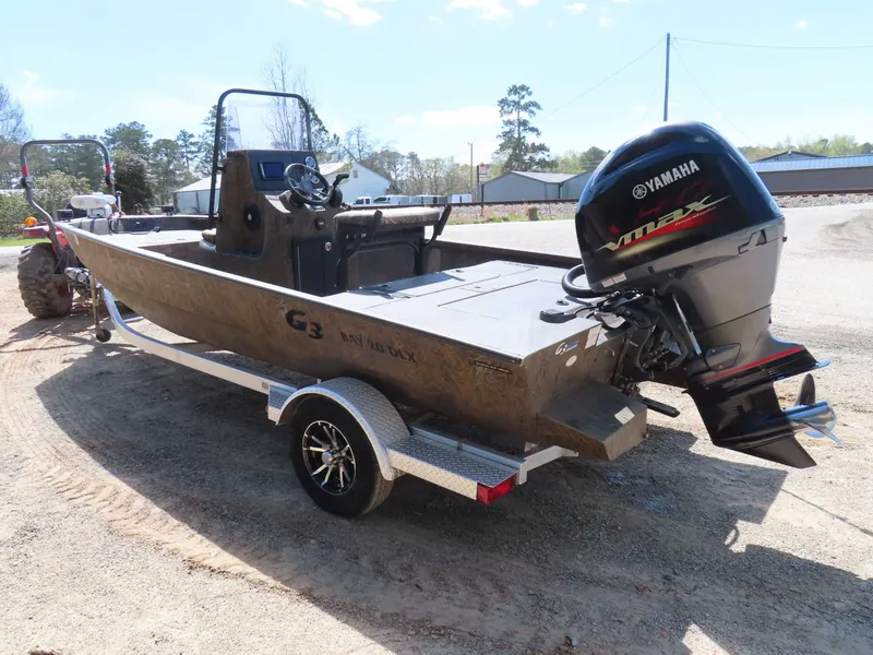 Slide: The Image of G3 20 Bay DLX Yamaha 150 SHO Aluminum Trailer 2021 - 23