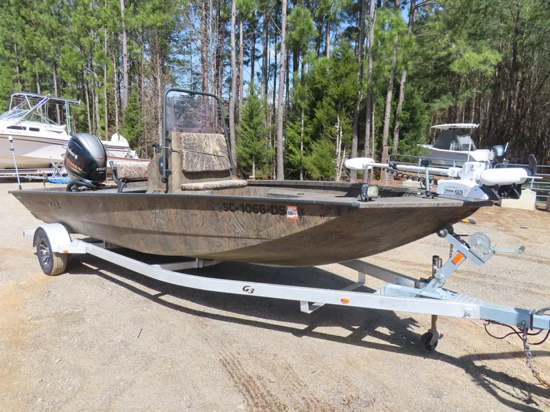 Slide: The Image of G3 20 Bay DLX Yamaha 150 SHO Aluminum Trailer 2021 - 30