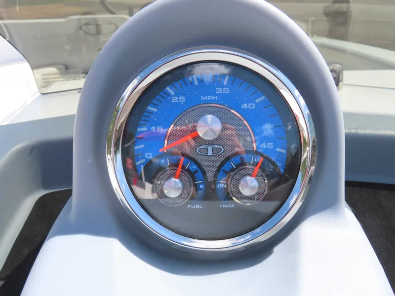 Slide: The Image of Tahoe T16 Mercury 75 only 27 hours w/ Trailer 2022 - 19