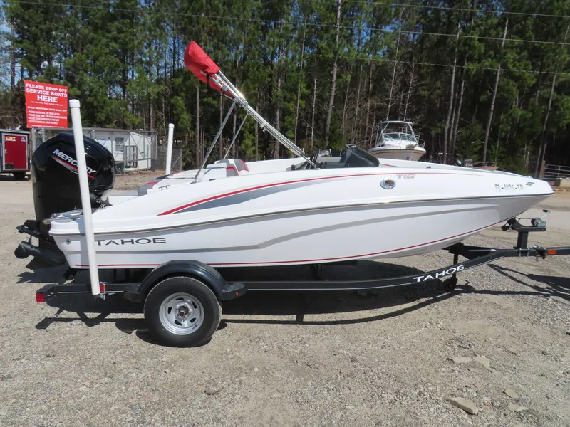 Slide: The Image of Tahoe T16 Mercury 75 only 27 hours w/ Trailer 2022 - 2