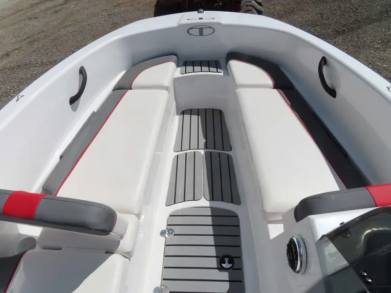 Slide: The Image of Tahoe T16 Mercury 75 only 27 hours w/ Trailer 2022 - 22