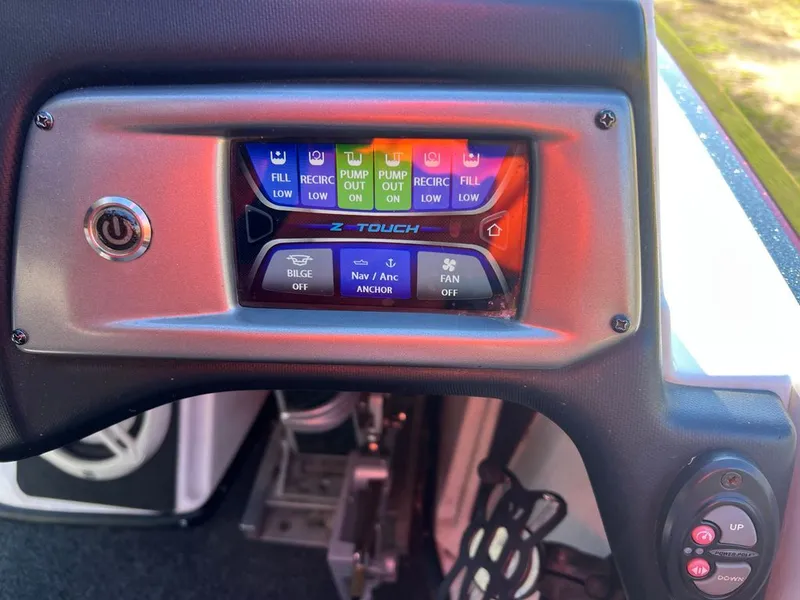 Slide: The Image of Nitro Z21 2020 - 10