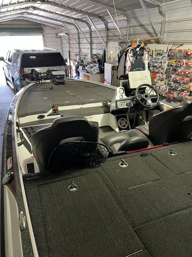 Slide: The Image of Nitro Z21 2020 - 18