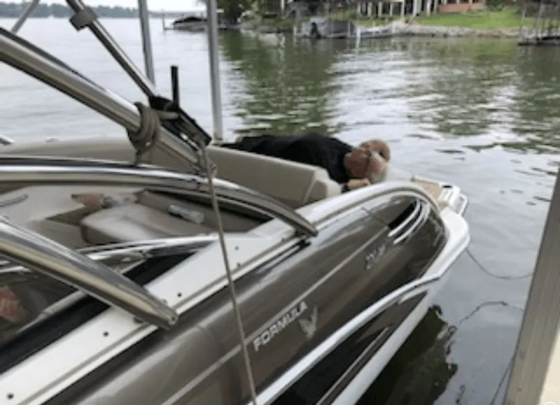 Slide: The Image of Formula 270 Bowrider 2015 - 15