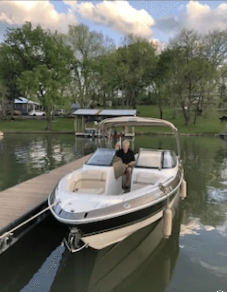 Slide: The Image of Formula 270 Bowrider 2015 - 18