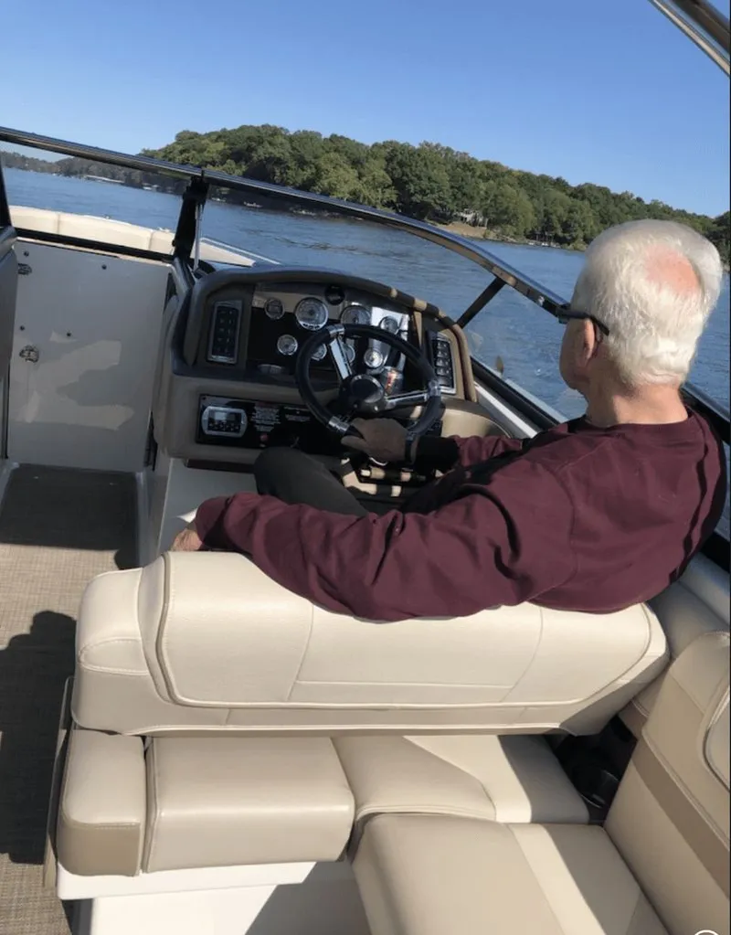 Slide: The Image of Formula 270 Bowrider 2015 - 8