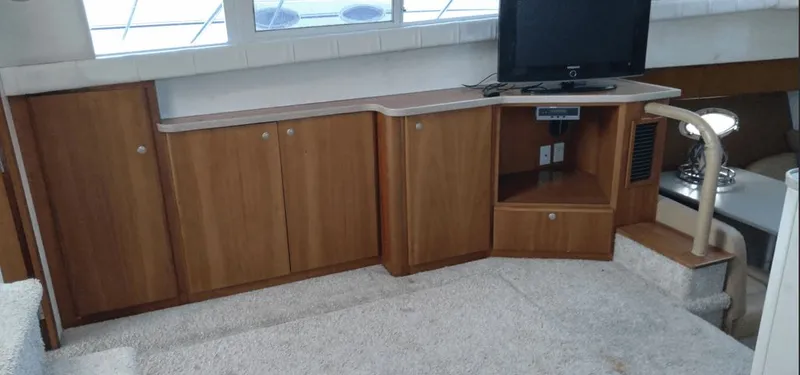 Slide: The Image of Silverton 442 Motor Yacht 1996 - 16