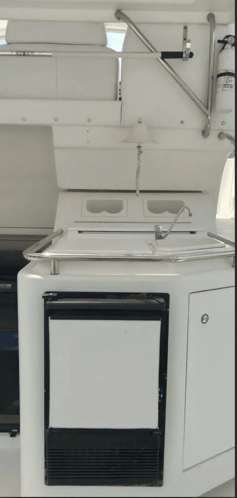 Slide: The Image of Silverton 442 Motor Yacht 1996 - 19