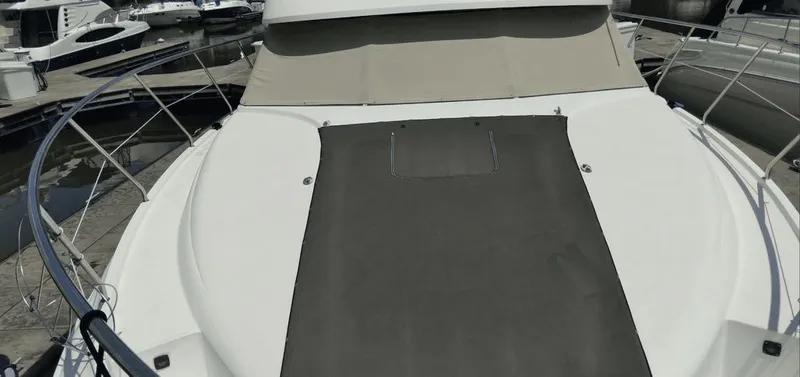 Slide: The Image of Silverton 442 Motor Yacht 1996 - 6