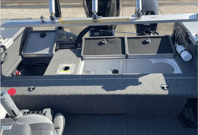 Slide: The Image of Lund 2175 Pro-V Sport 2020 - 11