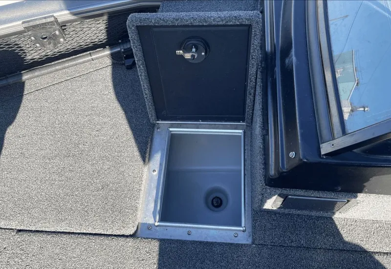 Slide: The Image of Lund 2175 Pro-V Sport 2020 - 14