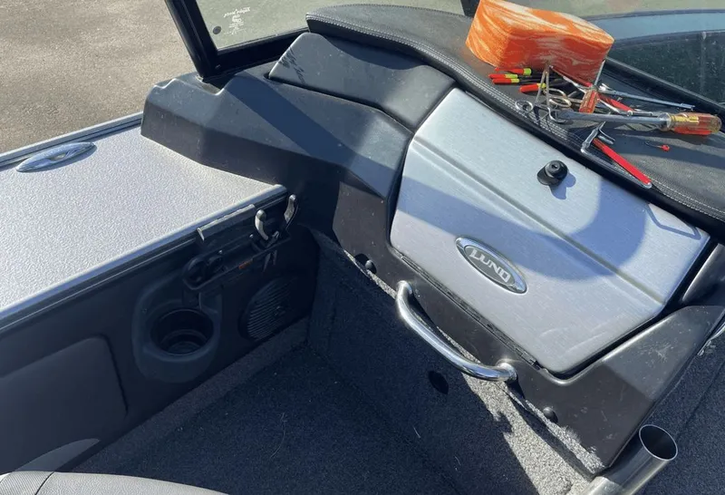 Slide: The Image of Lund 2175 Pro-V Sport 2020 - 6