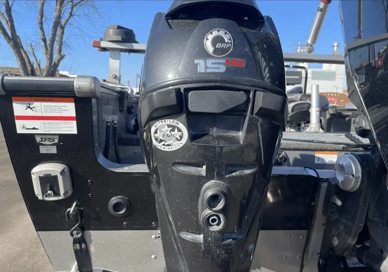 Slide: The Image of Lund 2175 Pro-V Sport 2020 - 70