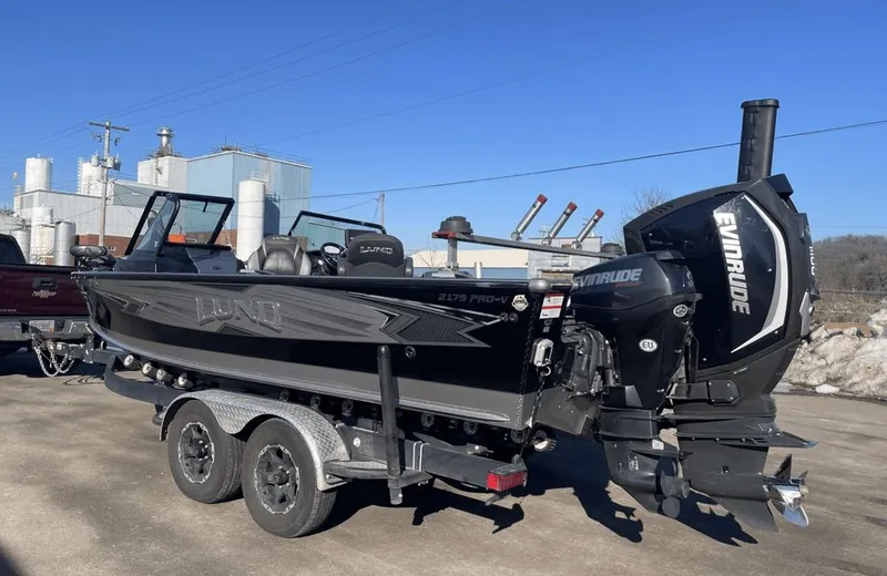 Slide: The Image of Lund 2175 Pro-V Sport 2020 - 84