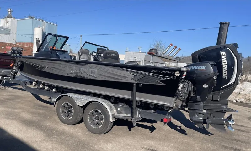 Slide: The Image of Lund 2175 Pro-V Sport 2020 - 87