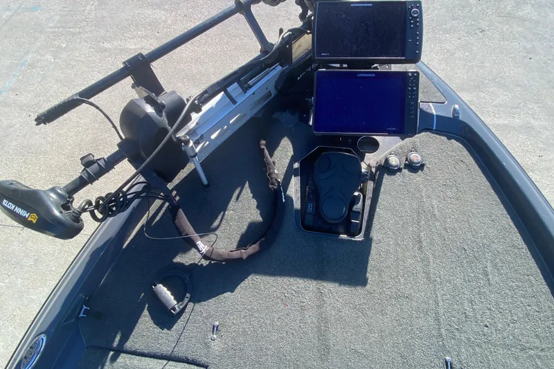 Slide: The Image of 2020 Skeeter FXR20 Limited boat deck with electronics and trolling motor. - 15