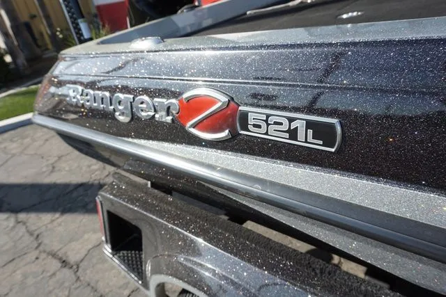 Slide: The Image of Ranger Z521L 2020 - 13