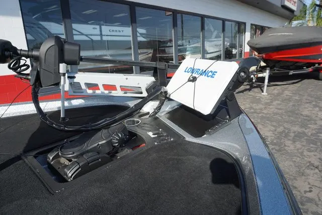 Slide: The Image of Ranger Z521L 2020 - 4