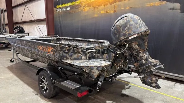 Slide: The Image of Excel 1751 Viper W/Yamaha 60 2026 - 3