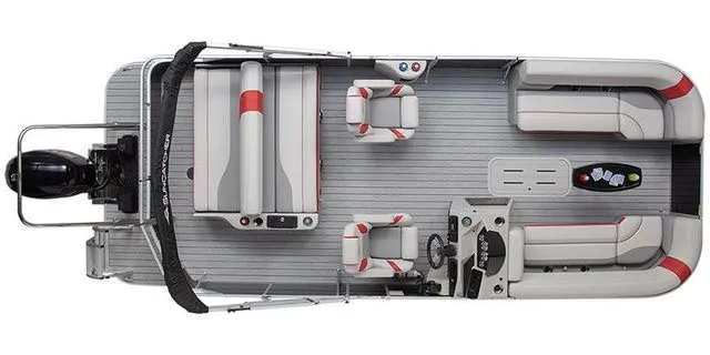 Slide: The Image of SunCatcher Select 322SL W/ Yamaha 150 2026 - 2