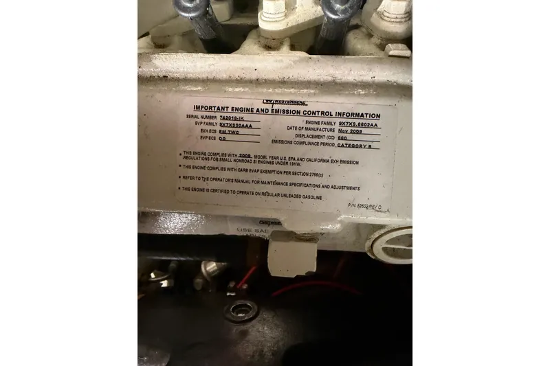 Slide: The Image of Engine information label on a 2001 Maxum 3300 SCR boat, detailing compliance and specifications. - 33