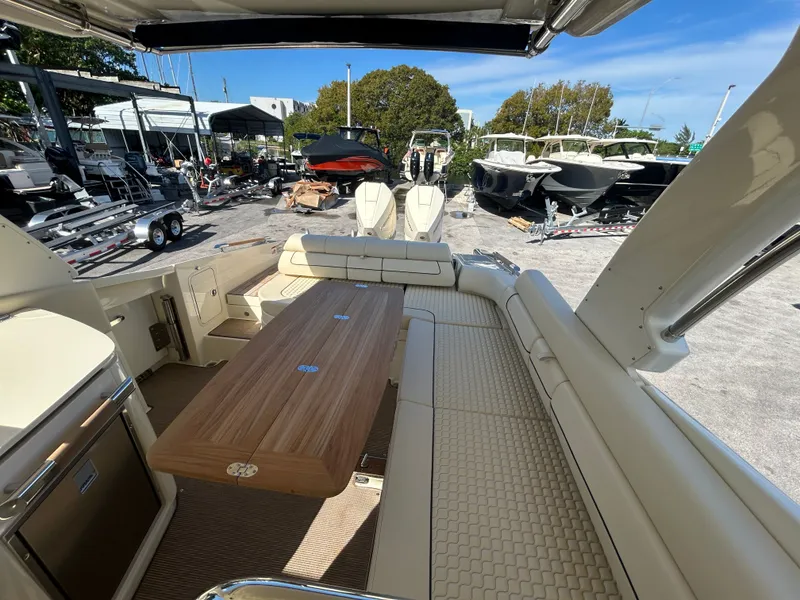 Slide: The Image of Chris-Craft Launch 31 GT 2026 - 7