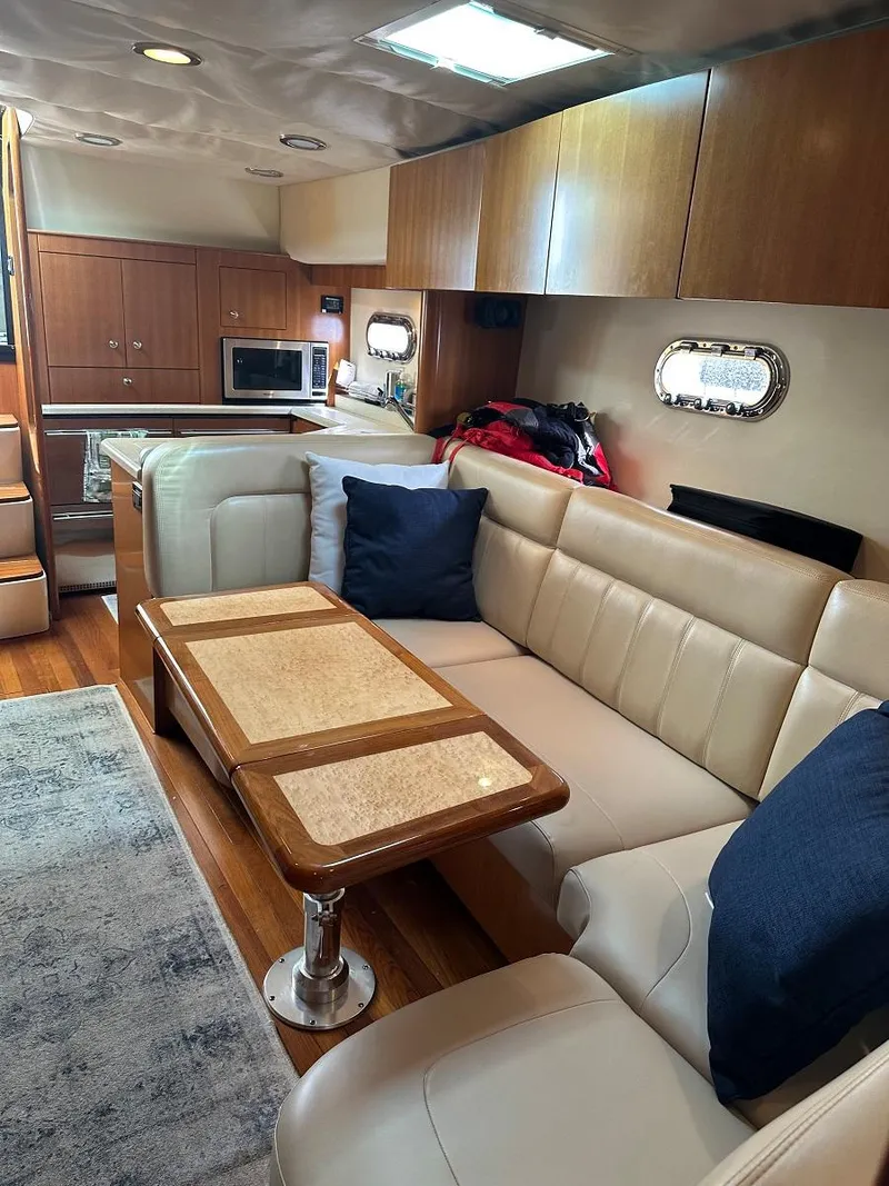 Slide: The Image of Main Cabin - 20