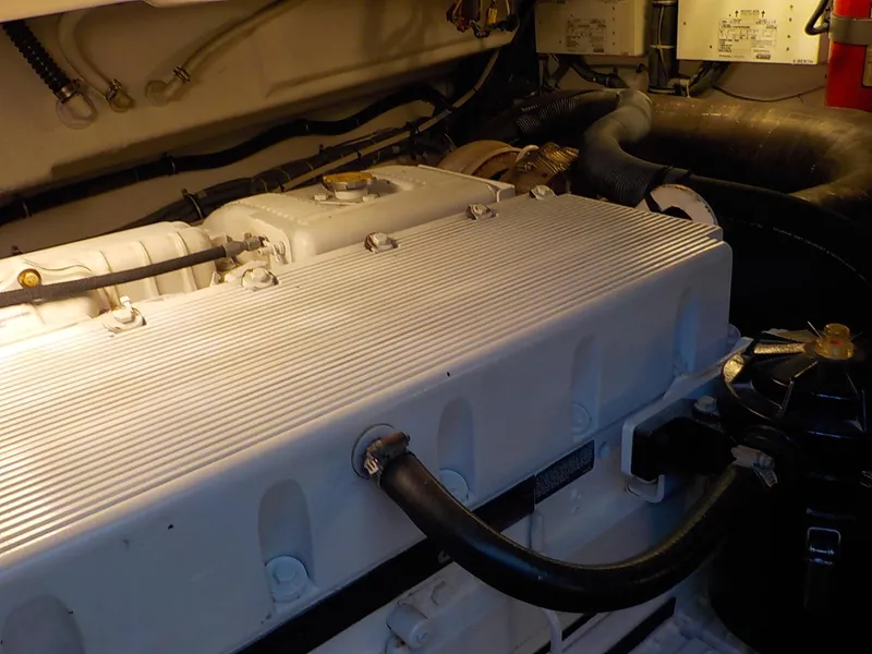 Slide: The Image of Engine room of 2006 Tiara Yachts 4400 Sovran. - 50