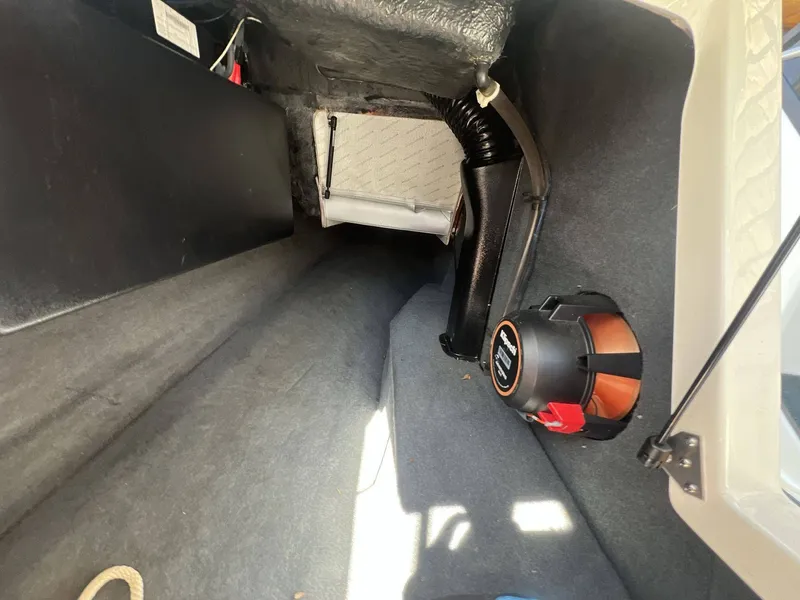 Slide: The Image of MasterCraft NXT22 2018 - 25