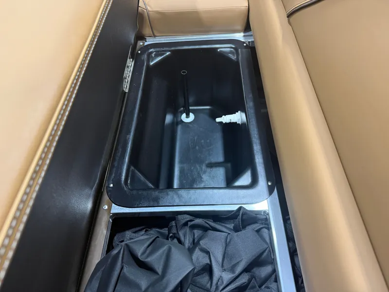 Slide: The Image of Tahoe Sport 2185 Quad Fish & Honda 4-Stroke EFI 2026 - 14