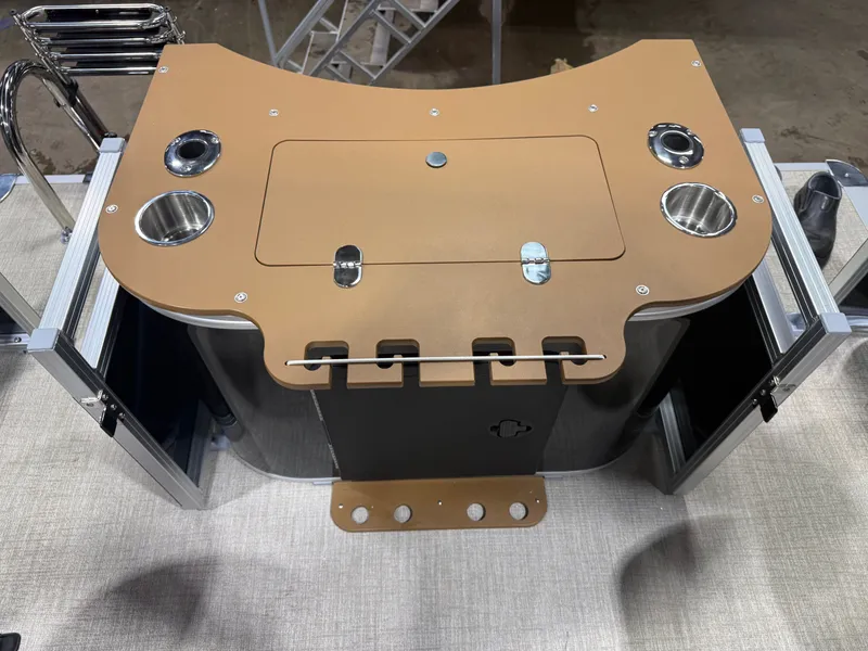 Slide: The Image of Tahoe Sport 2185 Quad Fish & Honda 4-Stroke EFI 2026 - 24