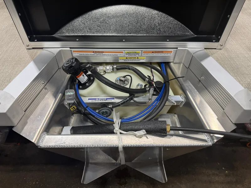 Slide: The Image of Tahoe Sport 2185 Quad Fish & Honda 4-Stroke EFI 2026 - 38