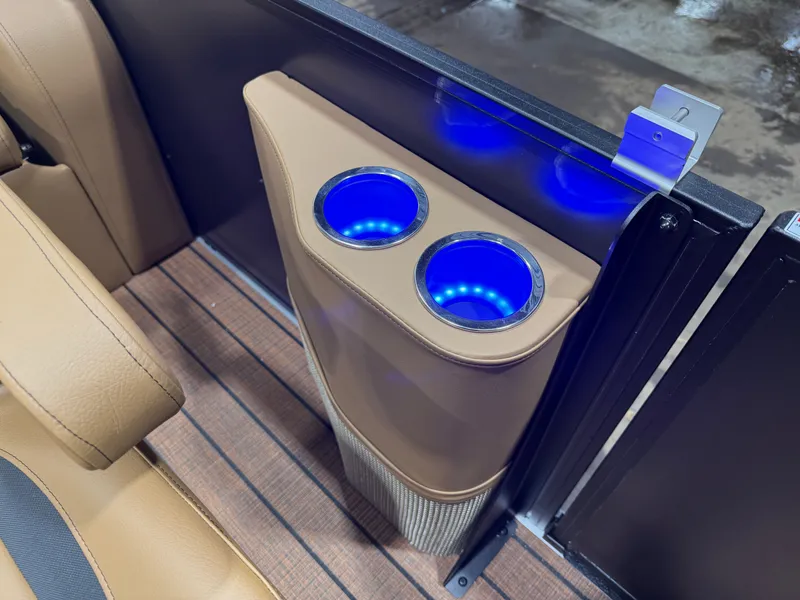 Slide: The Image of Bentley Pontoons Legacy 220 Swingback Pontoon & Honda 4-Stroke EFI 2026 - 25