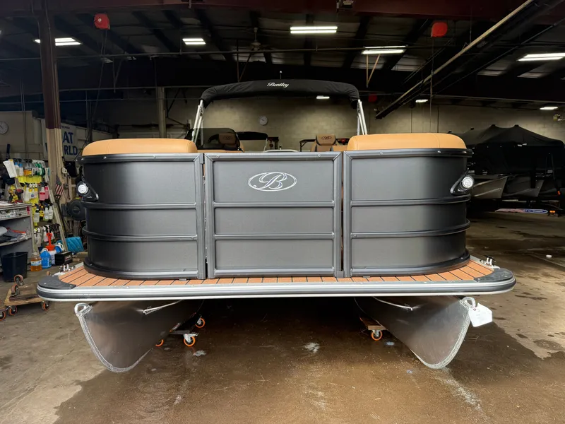 Slide: The Image of Bentley Pontoons Legacy 220 Swingback Pontoon & Honda 4-Stroke EFI 2026 - 30
