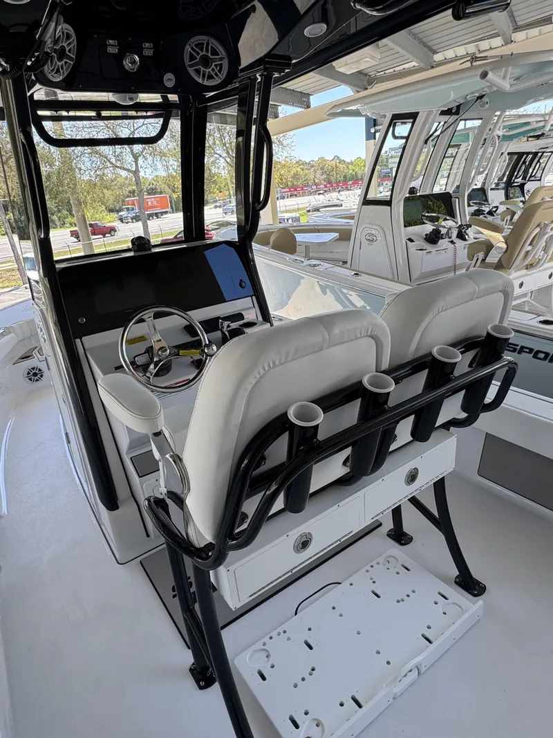 Slide: The Image of Sportsman Masters 247OE Bay Boat 2026 - 14