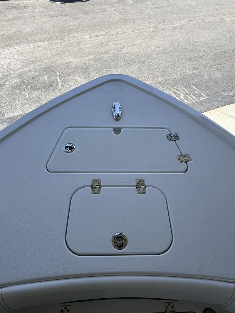 Slide: The Image of Sportsman Masters 247OE Bay Boat 2026 - 27