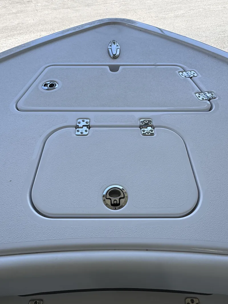 Slide: The Image of Sportsman Masters 247OE Bay Boat 2026 - 3