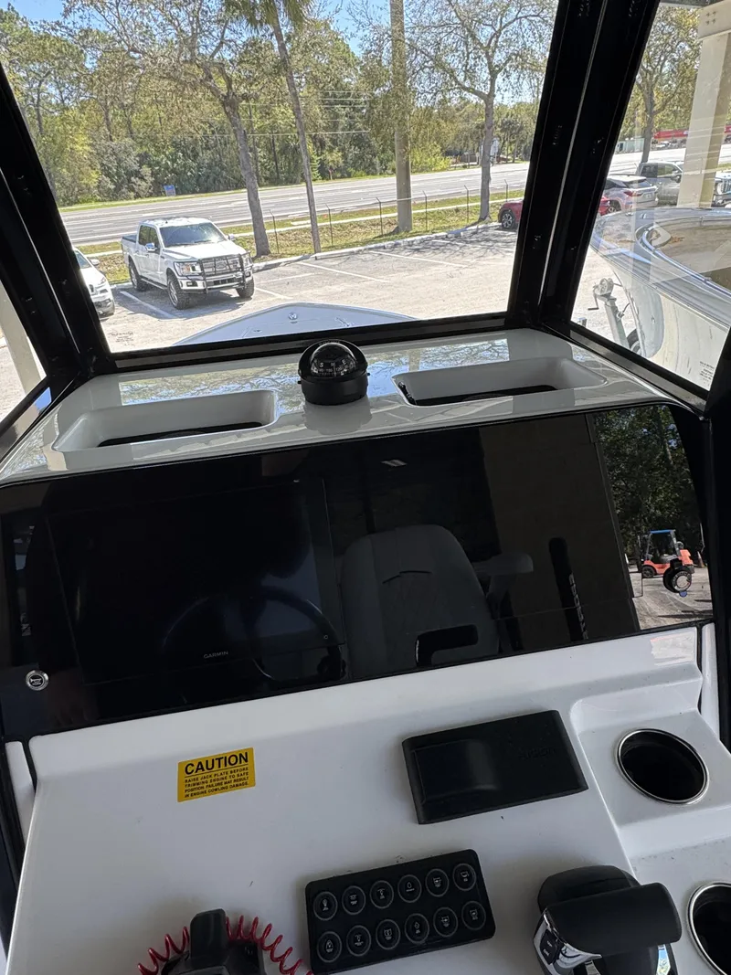 Slide: The Image of Sportsman Masters 247OE Bay Boat 2026 - 37