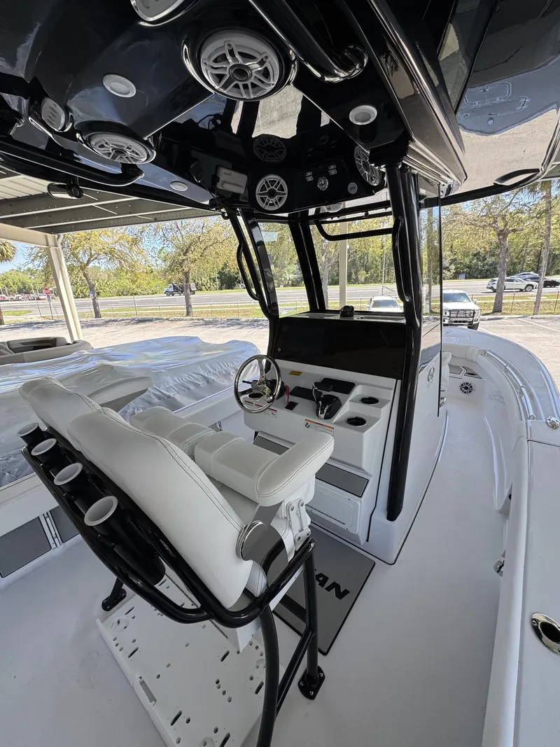 Slide: The Image of Sportsman Masters 247OE Bay Boat 2026 - 42