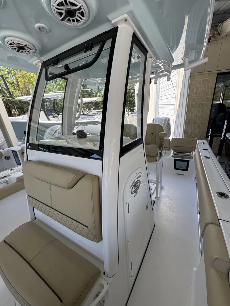 Slide: The Image of Sportsman Heritage 231 Center Console 2026 - 15
