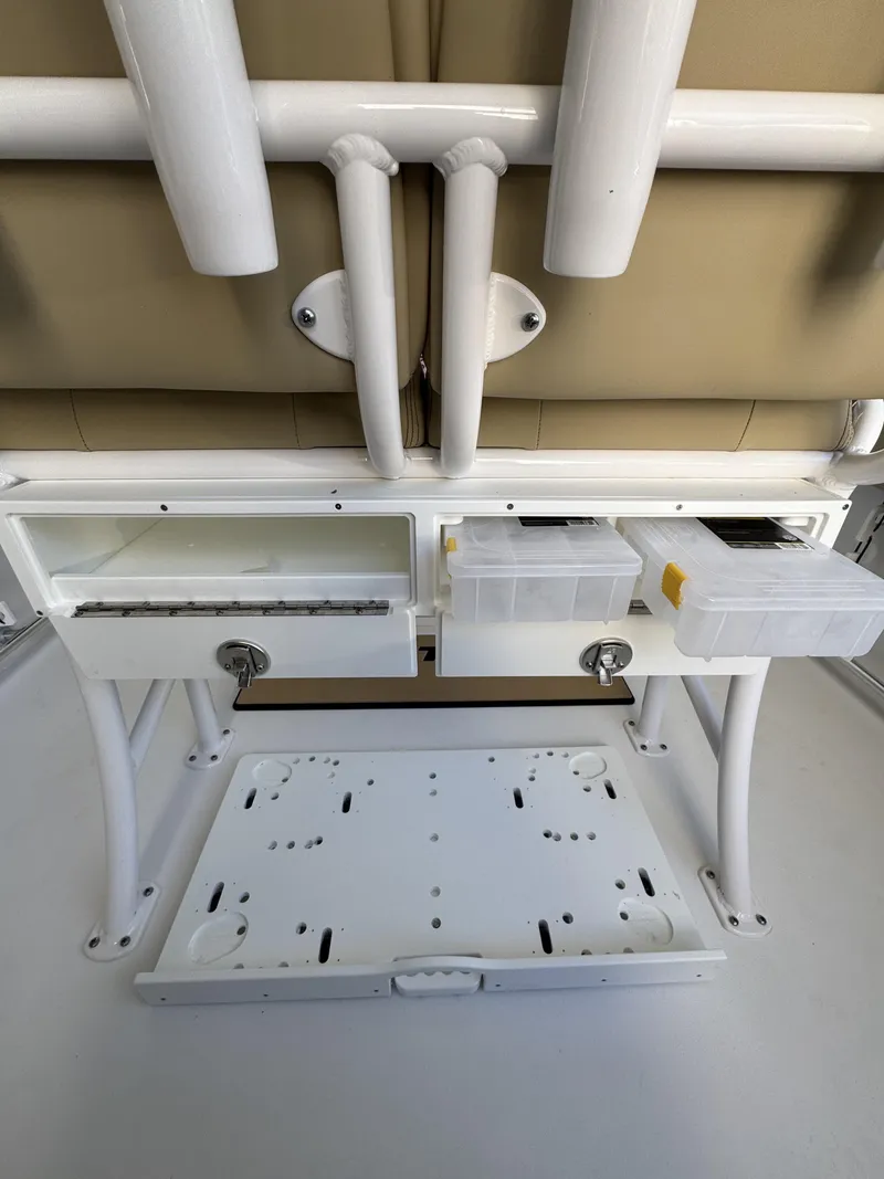 Slide: The Image of Sportsman Heritage 231 Center Console 2026 - 25