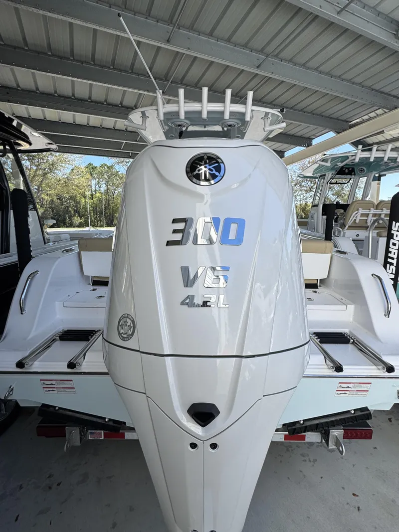 Slide: The Image of Sportsman Heritage 231 Center Console 2026 - 35