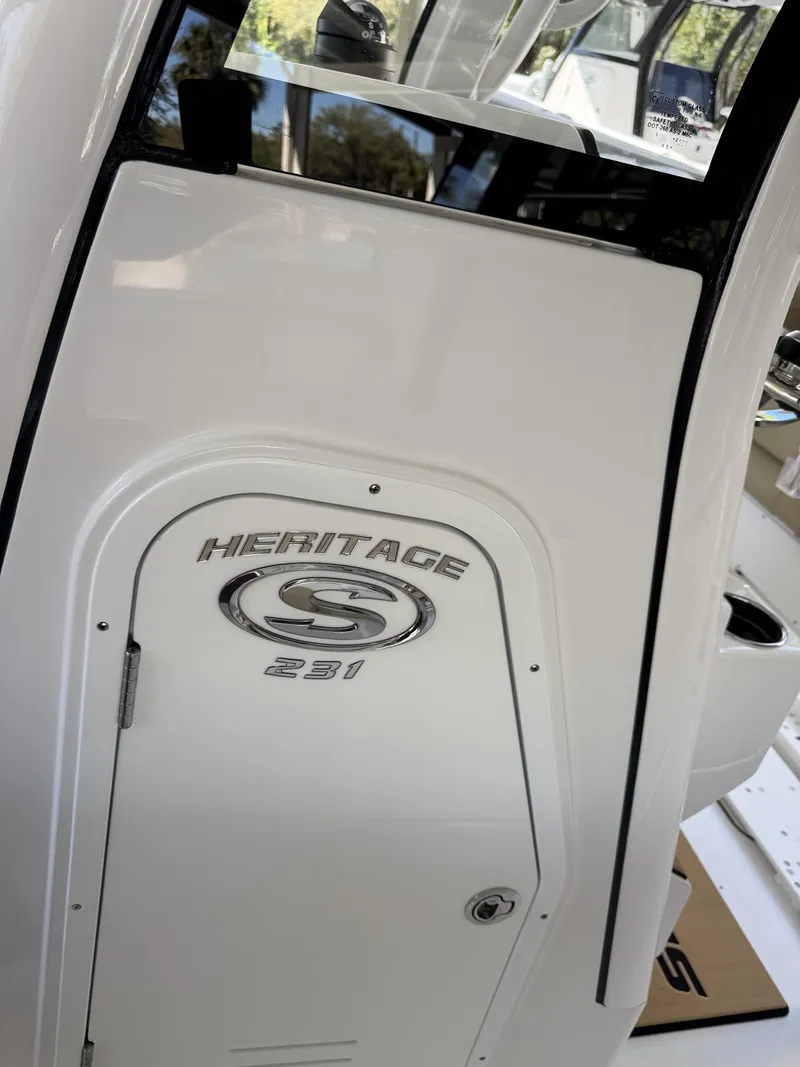 Slide: The Image of Sportsman Heritage 231 Center Console 2026 - 37