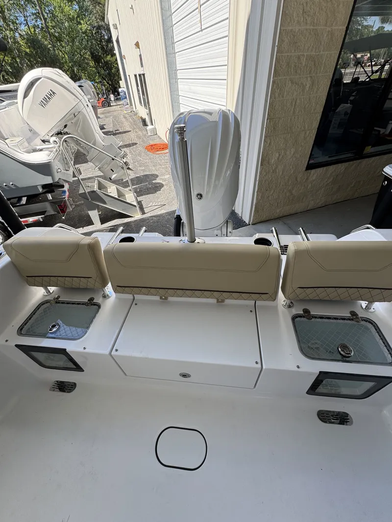 Slide: The Image of Sportsman Heritage 231 Center Console 2026 - 50