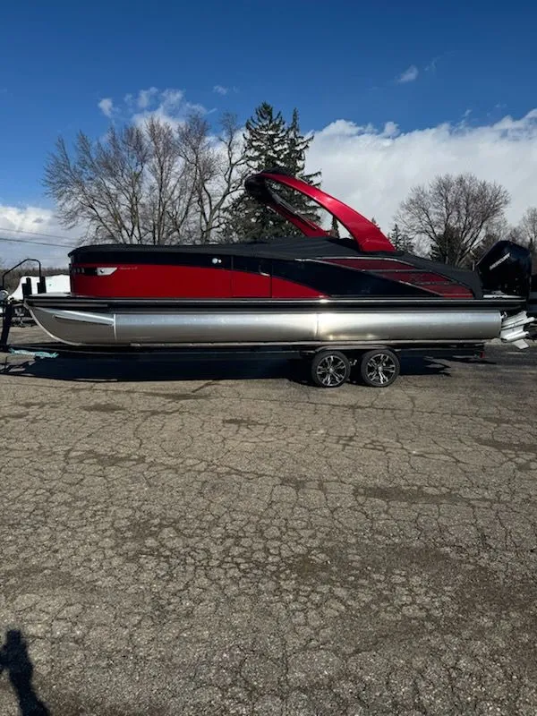 Slide: The Image of Bennington RX Sport Series 25 RXSBA 2025 - 32