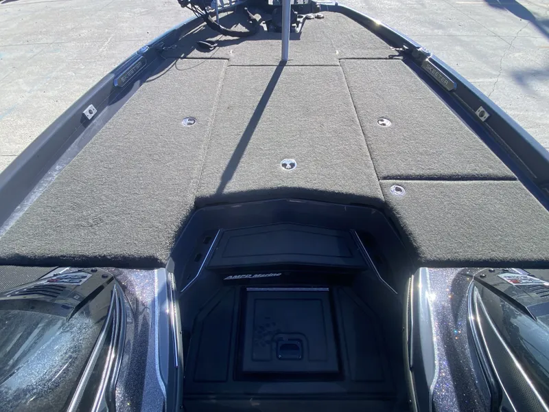 Slide: The Image of Skeeter FXR 20 DC 2020 - 10