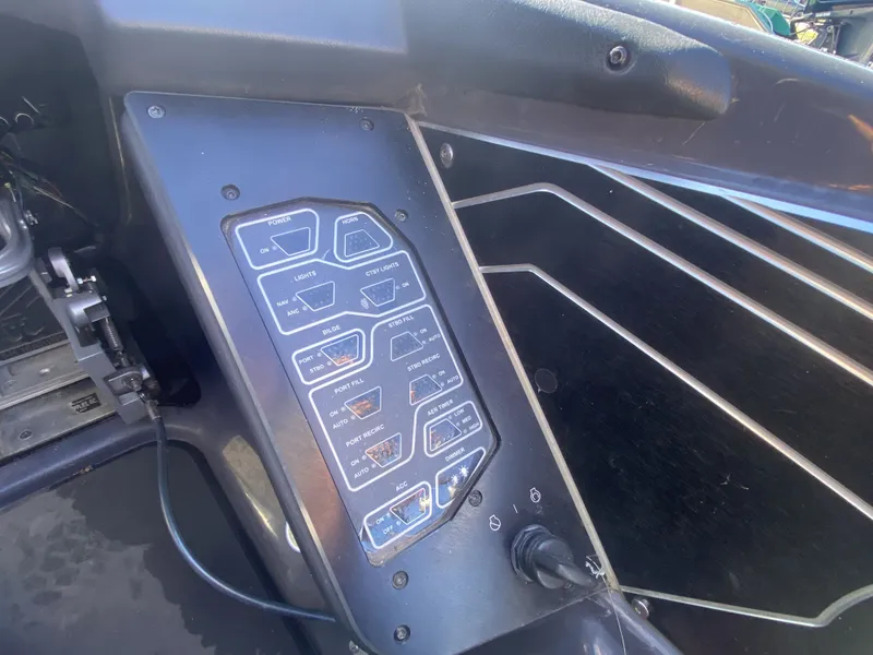 Slide: The Image of Skeeter FXR 20 DC 2020 - 12