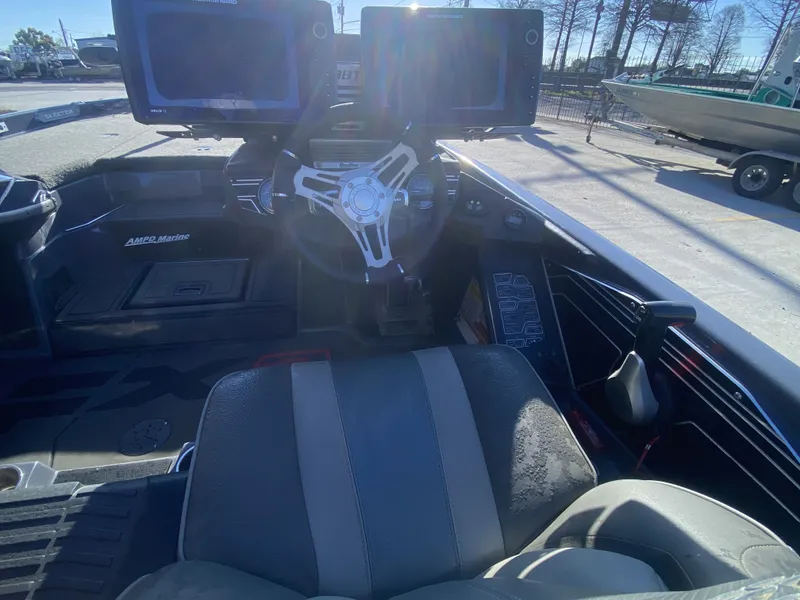 Slide: The Image of Skeeter FXR 20 DC 2020 - 14